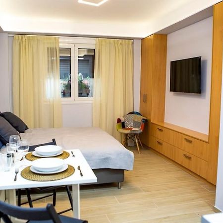 Studio Apartment With All Amenities In Kolonaki Aten Exteriör bild