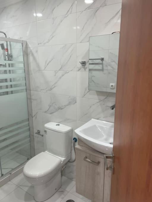 Studio Apartment With All Amenities In Kolonaki Aten Exteriör bild