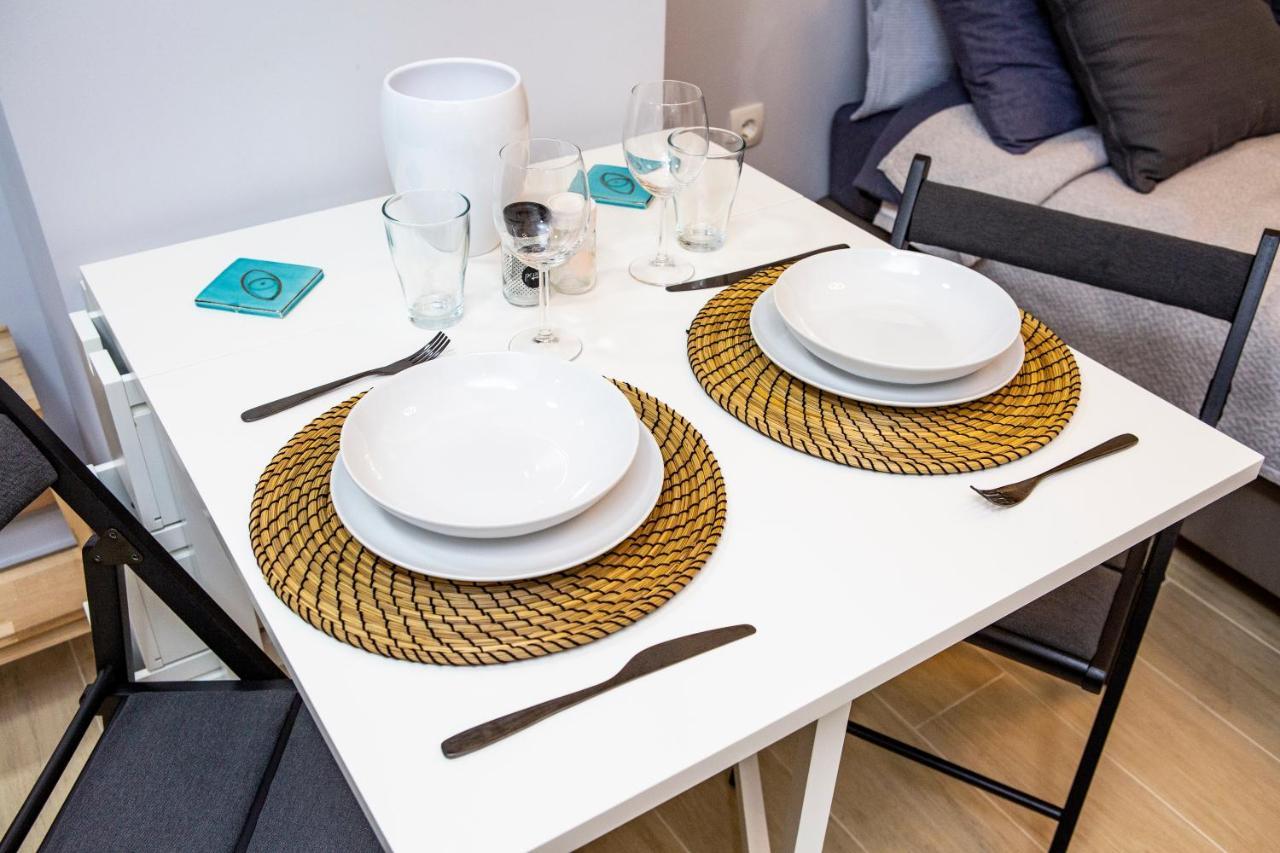 Studio Apartment With All Amenities In Kolonaki Aten Exteriör bild